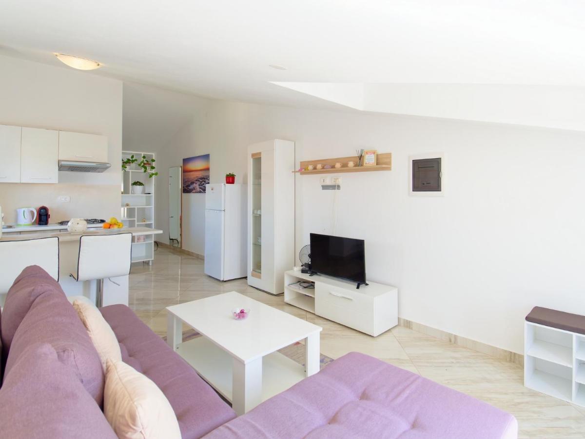 Apartments Goran By Rent Istria Umag Eksteriør billede