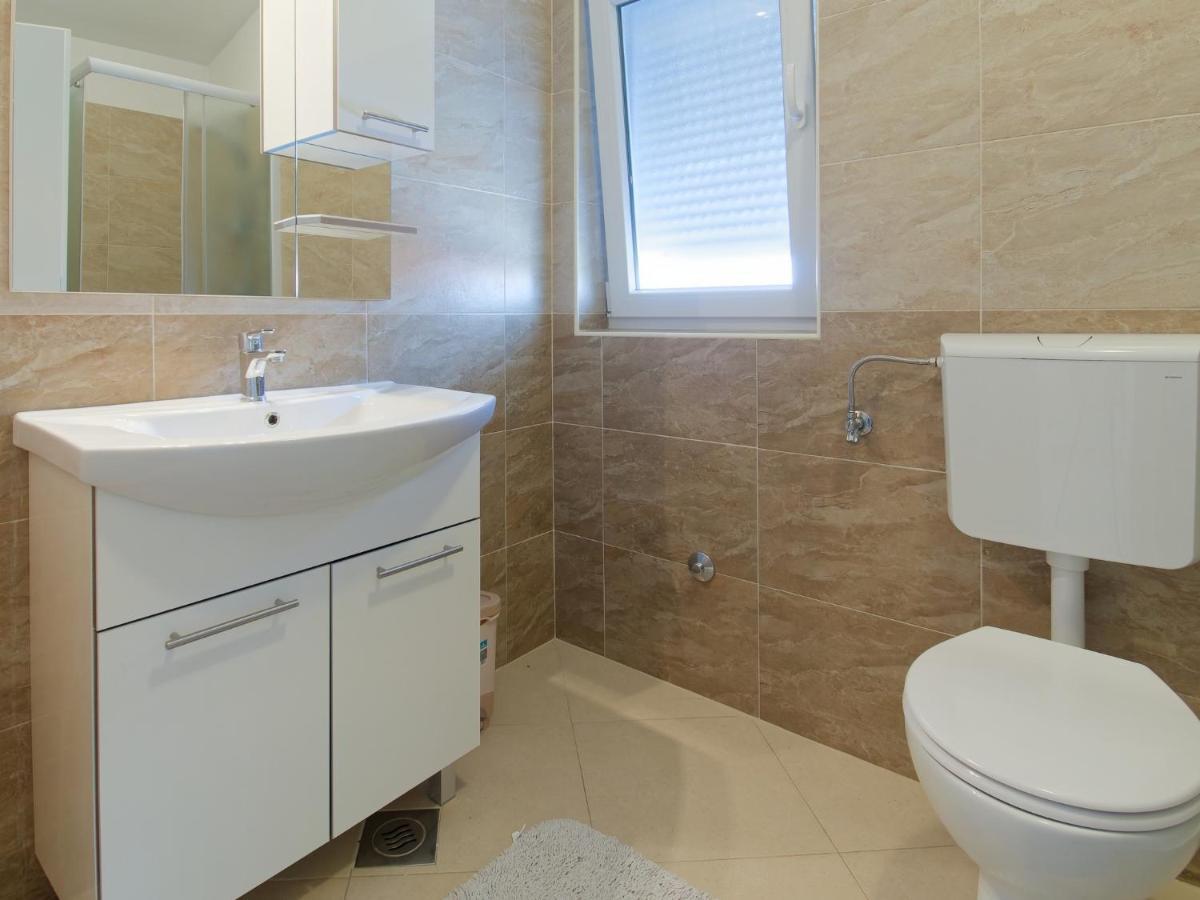 Apartments Goran By Rent Istria Umag Eksteriør billede
