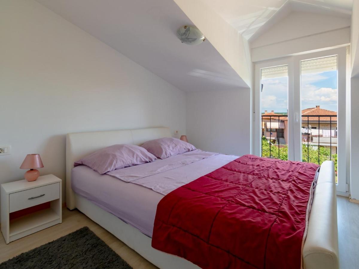 Apartments Goran By Rent Istria Umag Eksteriør billede